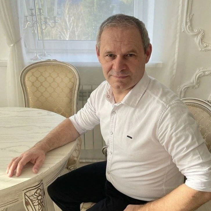 Игнатьев Роман