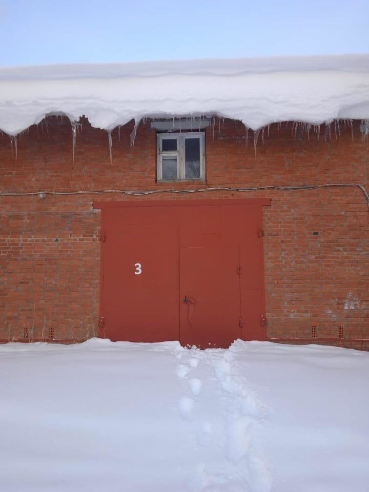 Сдается отапливаемое производственное/складское помещение.
РАСПОЛОЖЕНИЕ:
- Район улицы Диктора Левитана, Сущевская, Левино Поле;
- Рядом жилой район (доступность рабочей силы);
- Остановка общественного транспорта в 5 минутах.
ПОМЕЩЕНИЕ:
- Металлические распашные ворота;
- На полу цементная стяжка;
