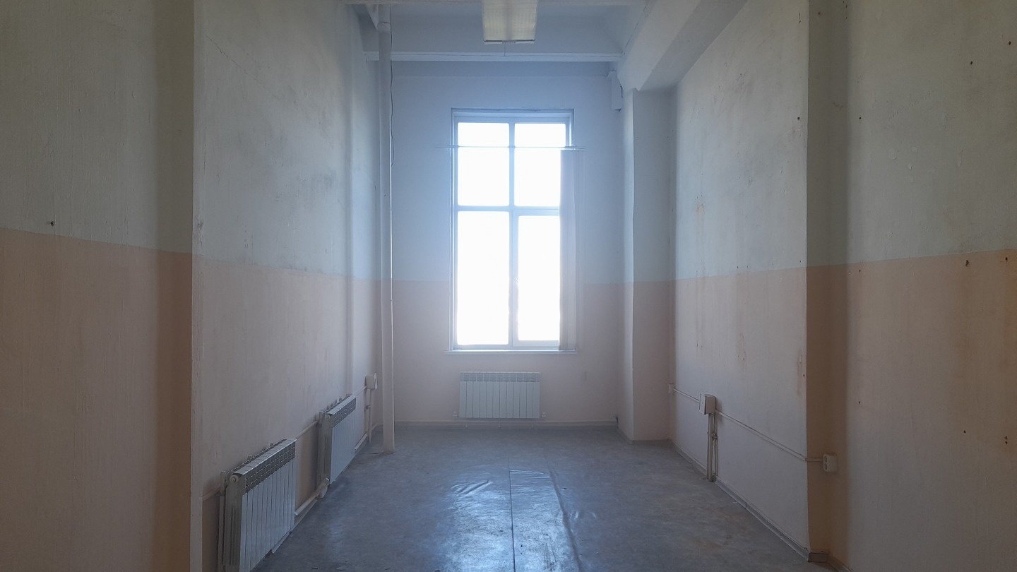 Сдается офис 28,4 кв.м. рядом с ОблГАИ. 4-й этаж, Интернет, санузел рядом.